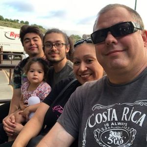 Meet your Posher, Yrene